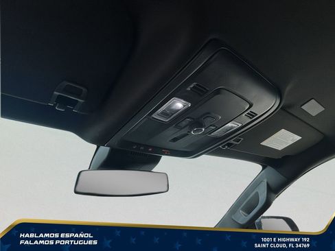 Certified 2025 GMC Yukon XL Denali AWD/4WD image 23