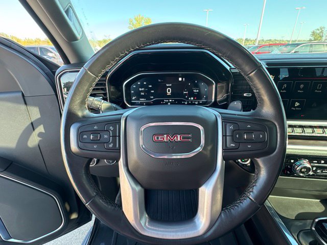 Used 2022 GMC Sierra 1500 SLT w/ SLT Premium Plus Package AWD/4WD image 19