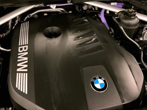 Certified 2025 BMW X5 xDrive40i w/ Parking Assistance Package image 31