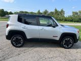 Used 2015 Jeep Renegade Trailhawk w/ Safety & Security Group I image 6