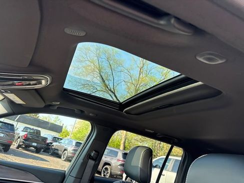 New 2026 Jeep Grand Cherokee 4WD image 13