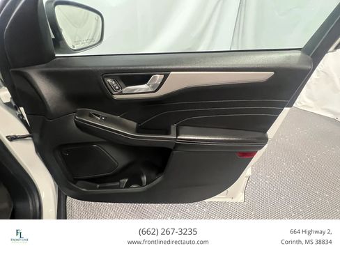 Used 2021 Ford Escape SE FWD image 20