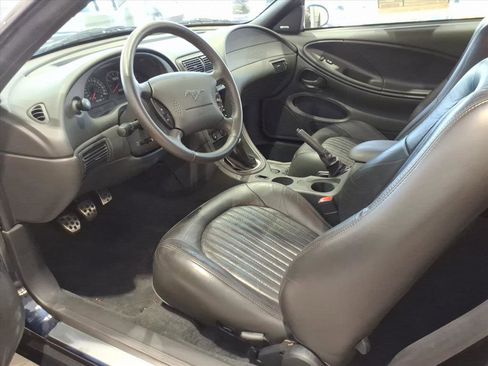 Used 2001 Ford Mustang GT image 9