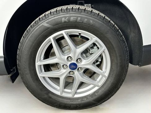 Certified 2022 Ford Edge SEL w/ Convenience Package image 8