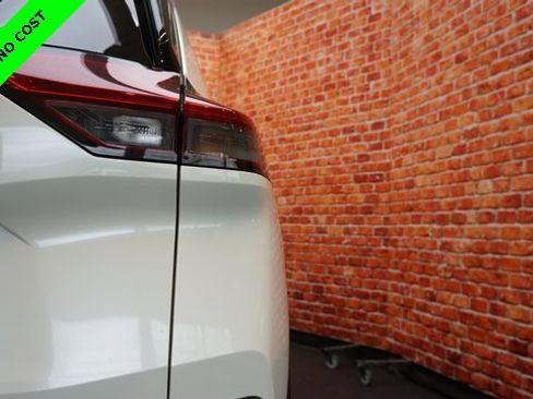 Used 2022 Nissan Rogue Platinum w/ Head-Up Display Package image 83