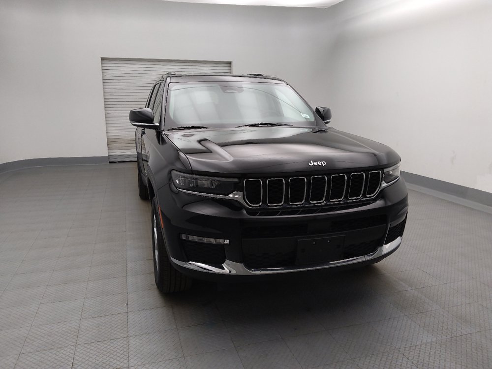 Used 2023 Jeep Grand Cherokee L Limited AWD/4WD image 14