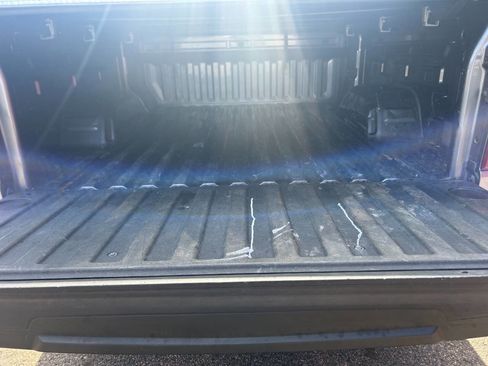 Used 2019 Chevrolet Silverado 1500 Custom Trail Boss w/ Custom Convenience Package AWD/4WD image 17