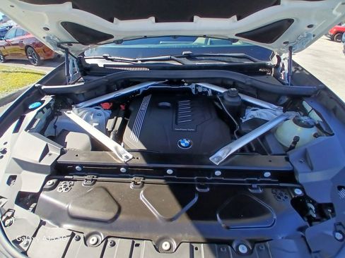 Used 2019 BMW X5 xDrive40i w/ Premium Package 2 image 24