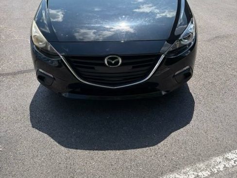 Used 2016 MAZDA MAZDA3 i Sport w/ Preferred Equipment Package FWD image 7