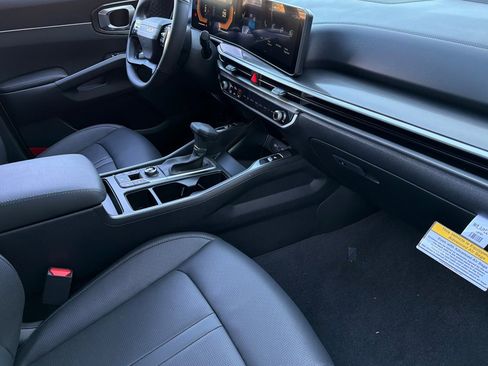 New 2026 Kia Sorento S image 14