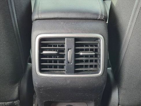 Used 2020 Kia Sportage LX FWD image 17