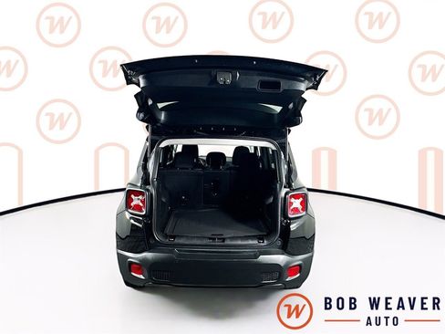 Used 2022 Jeep Renegade Latitude w/ Convenience Group image 28