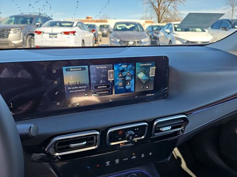 New 2026 Nissan Sentra SR w/ Floor Mat Package image 25