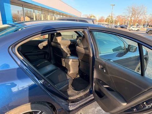 Used 2016 Honda Accord Sport image 20