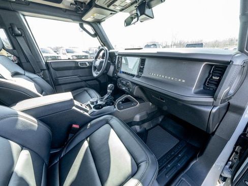 New 2026 Ford Bronco Badlands AWD/4WD image 24