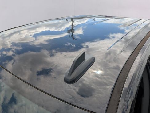 Used 2023 GMC Sierra 1500 Elevation image 39