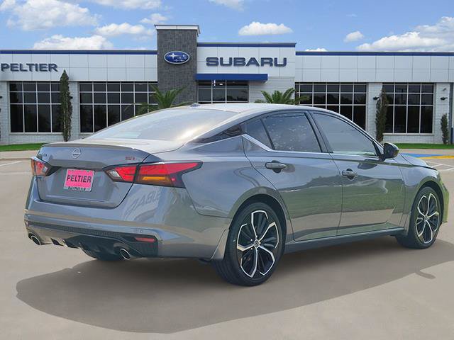 Used 2024 Nissan Altima 2.5 SR w/ SR Premium Package FWD image 6