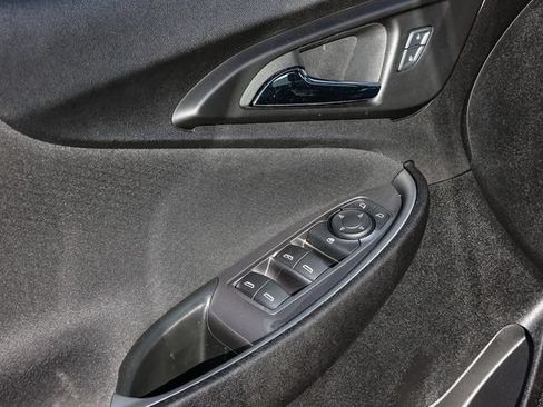Used 2024 Chevrolet Malibu LT FWD image 23