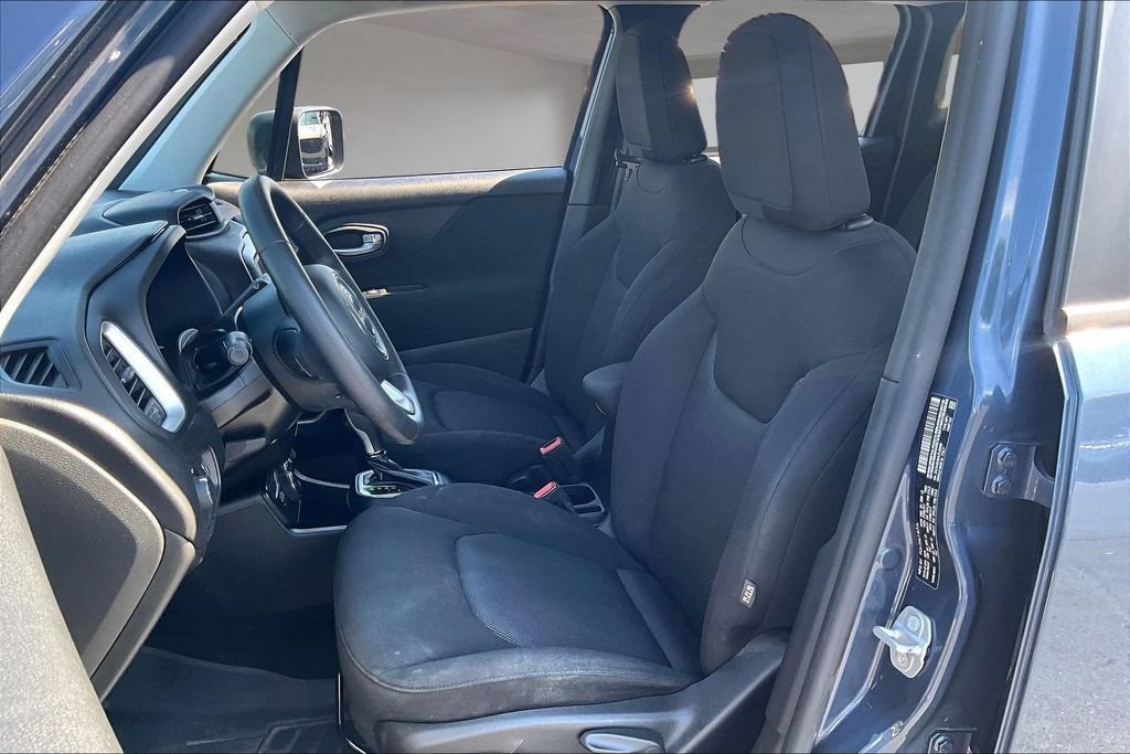 Used 2020 Jeep Renegade Sport w/ Sport Appearance Group AWD/4WD image 25
