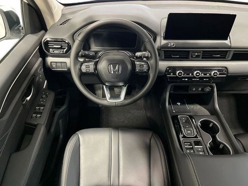 New 2026 Honda Pilot Touring image 26