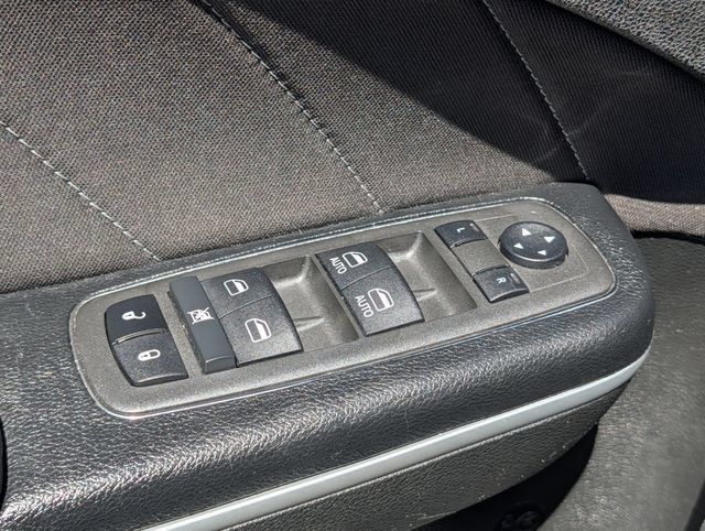 Used 2022 Dodge Charger SXT RWD image 20