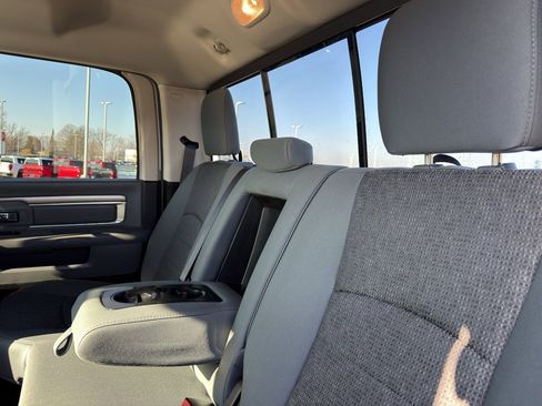 Used 2017 RAM 1500 Big Horn image 34