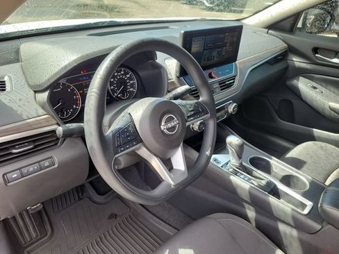 Certified 2025 Nissan Altima 2.5 SV w/ SV Special Edition Package FWD image 20