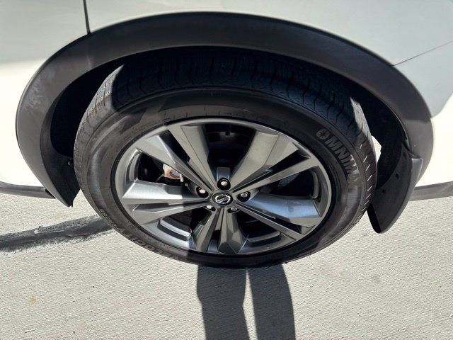 Used 2020 Nissan Murano Platinum FWD image 21