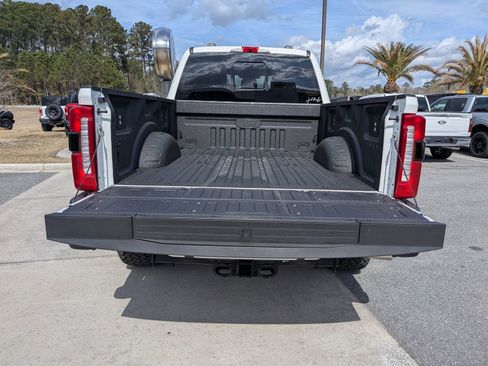 New 2026 Ford F250 Lariat w/ Black Appearance Package image 14