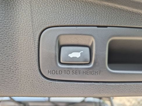 Used 2017 Honda CR-V EX-L image 27