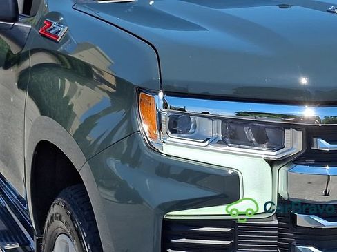 Certified 2026 Chevrolet Silverado 1500 LTZ AWD/4WD image 9