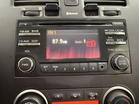 Used 2015 Nissan Leaf S w/ Charge Package image 14