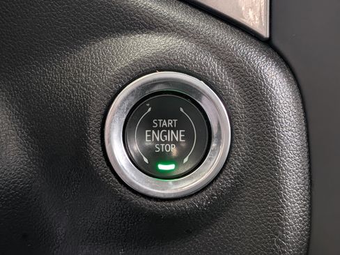 Used 2023 Chevrolet Silverado 1500 Custom image 30