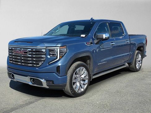 Certified 2026 GMC Sierra 1500 Denali w/ Denali Reserve Package AWD/4WD image 7