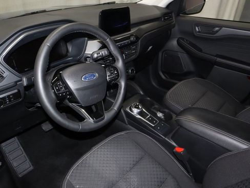 Used 2023 Ford Escape Active AWD/4WD image 25