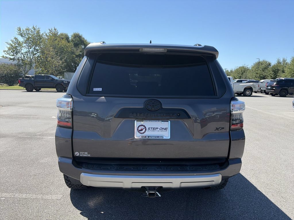 Used 2018 Toyota 4Runner TRD Off-Road Premium AWD/4WD image 5