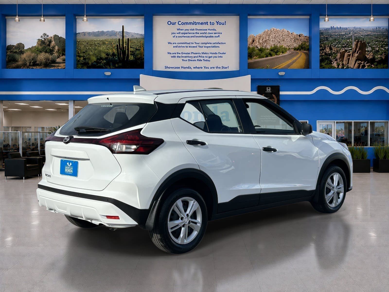Used 2025 Nissan Kicks Play S FWD image 10