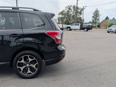 Used 2016 Subaru Forester 2.0XT Premium AWD/4WD image 11