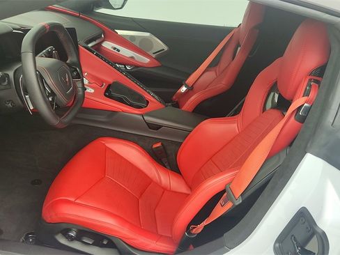 Used 2023 Chevrolet Corvette Stingray Premium Cpe w/ Z51 Performance Package image 15