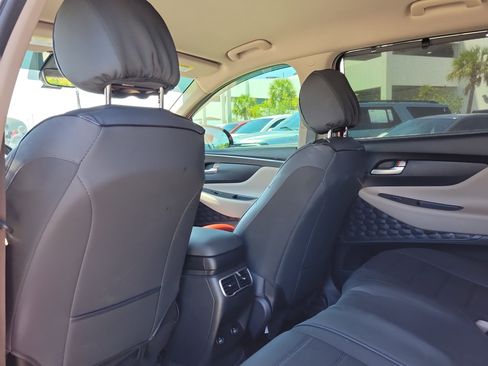 Used 2021 Hyundai Santa Fe SEL w/ Convenience Package image 15