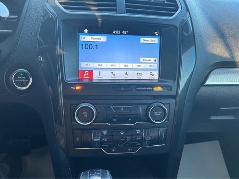 Used 2018 Ford Explorer XLT w/ Equipment Group 202A image 15