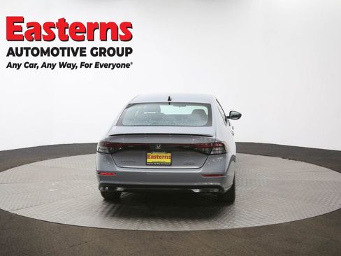 Used 2023 Honda Accord Sport image 37