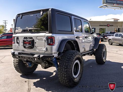 Used 2018 Jeep Wrangler Unlimited Rubicon AWD/4WD image 24