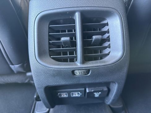 Used 2022 Jeep Cherokee Latitude Lux image 53