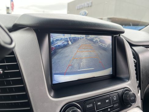 Used 2016 GMC Yukon XL SLT RWD image 24