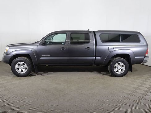 Used 2014 Toyota Tacoma 4x4 Double Cab w/ SR5 Package image 14