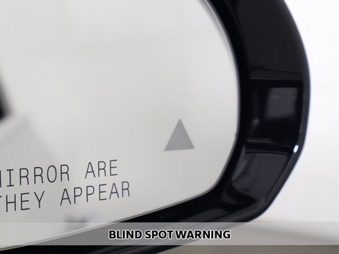 Used 2026 Mercedes-Benz E 53 AMG e 4MATIC Sedan image 9