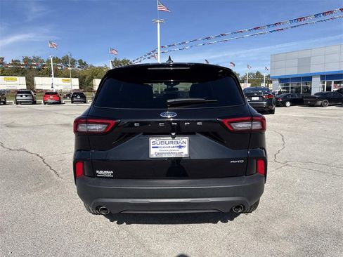 Used 2025 Ford Escape ST-Line image 4