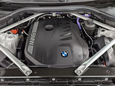 Used 2025 BMW X5 xDrive40i w/ Premium Package image 48