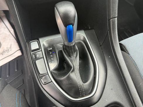 Used 2019 Hyundai Veloster 2.0 image 21